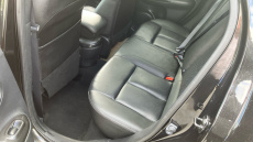 Nissan Juke 1.5 dCi Tekna 5dr Diesel Hatchback
